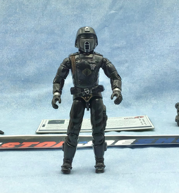 2005 VVV G.I. JOE COBRA CRIMSON SHADOW GUARD V8 ELITE TROOPER TRU EXCLUSIVE LOOSE 100% COMPLETE - WEAPON SET SIX SWORD + F/C