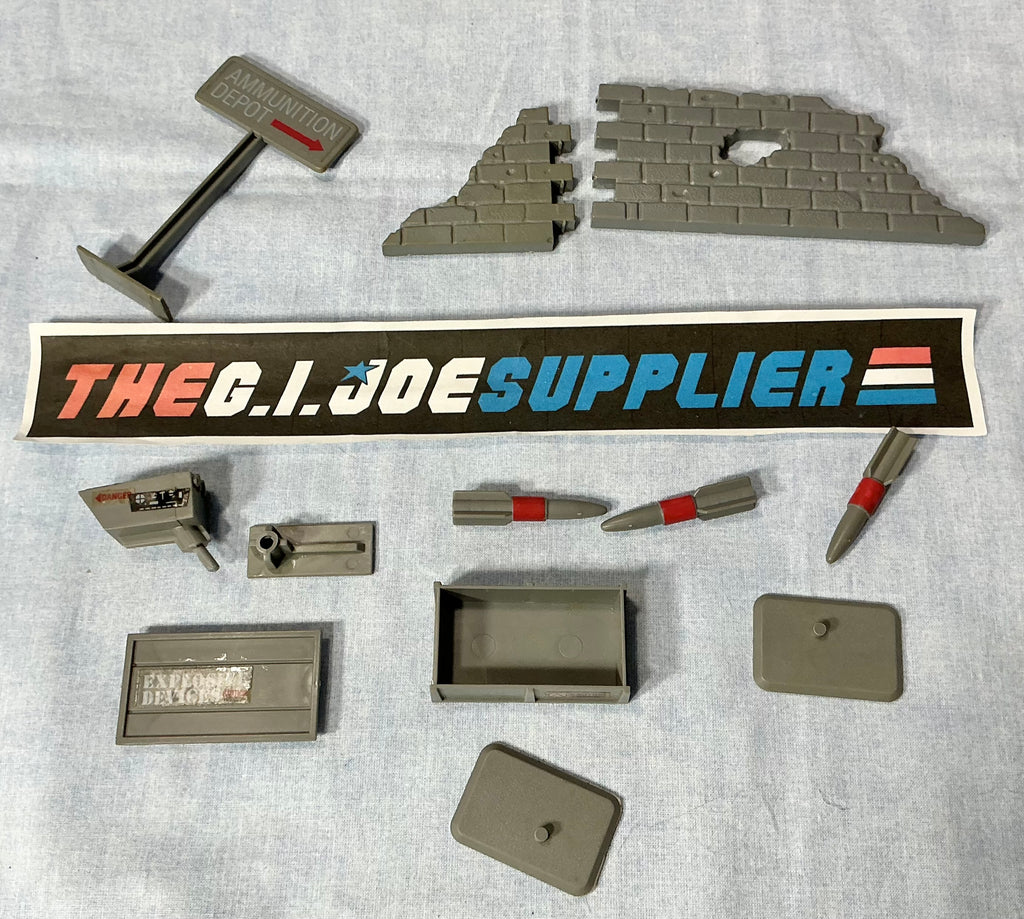1984 VINTAGE ARAH G.I. JOE MISSILE DEFENSE UNIT BATTLEFIELD ACCESSORIES LOOSE BULLET HOLE VERSION 100% COMPLETE (a)