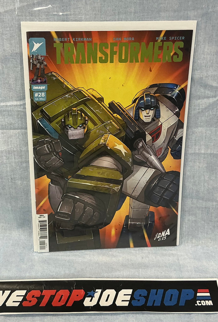 IMAGE SKYBOUND COMICS TRANSFORMERS (2023-ONGOING) ISSUE #28 [COVER A NAKAYAMA] COMIC BOOK JANUARY 2026