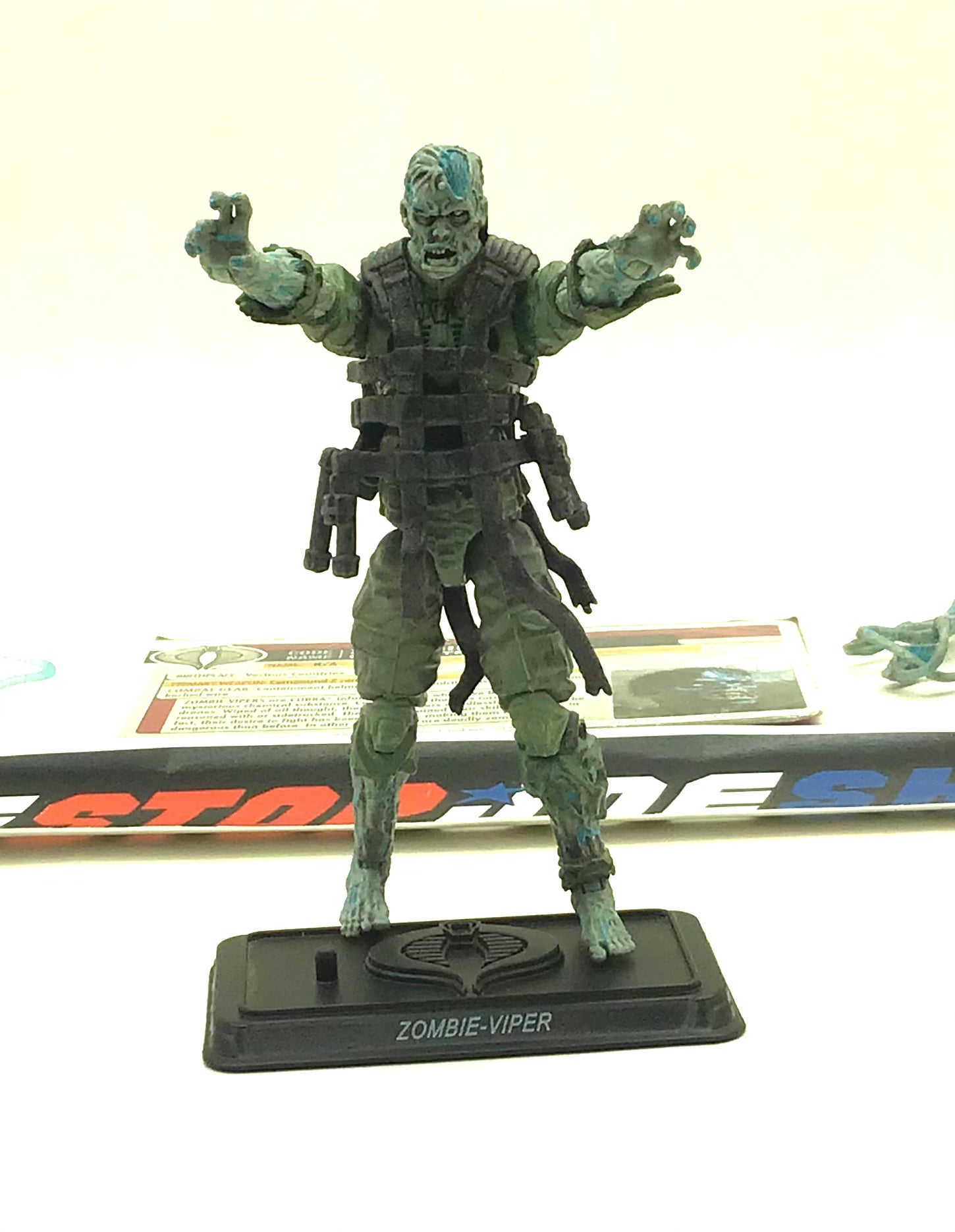 2011 30TH ANNIVERSARY G.I. JOE COBRA ZOMBIE VIPER V1 LOOSE 100 COMPLE THE G.I. JOE SHOP ONESTOPJOESHOP.COM